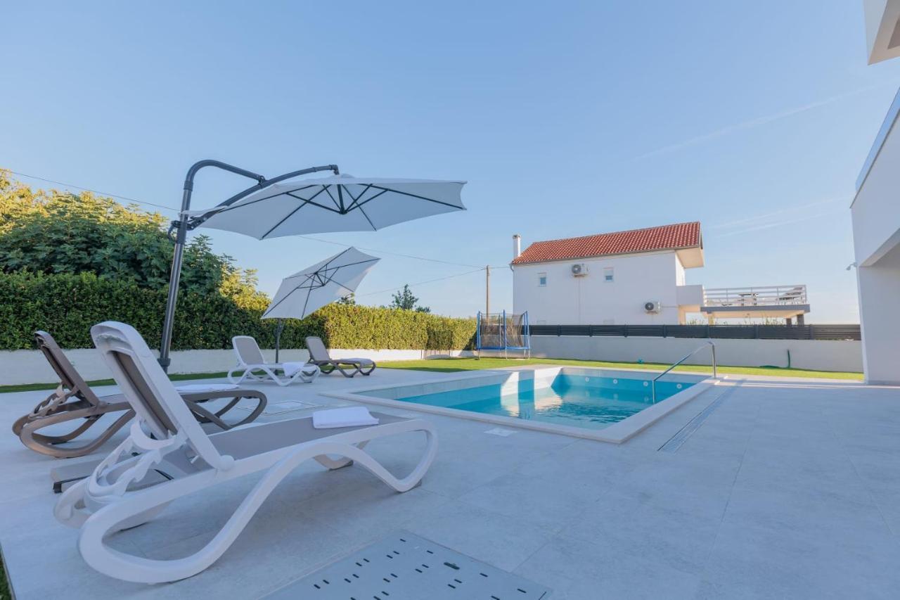 ורסי Villa Mara מראה חיצוני תמונה